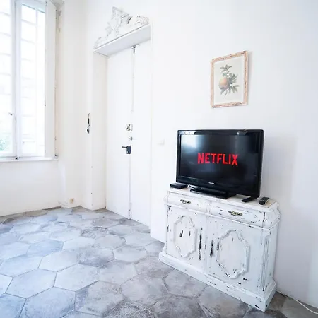 아파트 Car-volterra Cottage-an